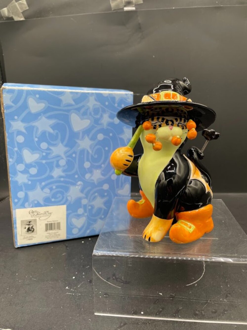 2006 Amy Lacombe Whimsiclay Cree pella #14800 Halloween Witch Cat in Box